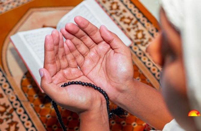 وَرَفَعْنَالَکَ ذِکْرَک