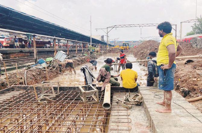 A platform for 24-coach trains is being constructed at Kurla Terminus.