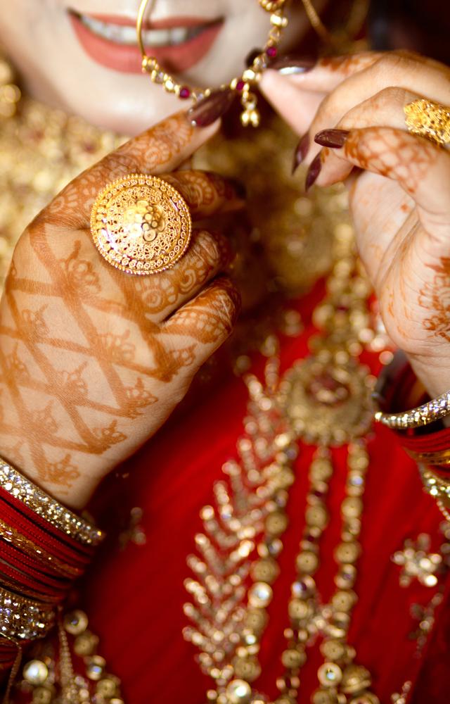 نتھ کے ۵؍ دلکش انداز