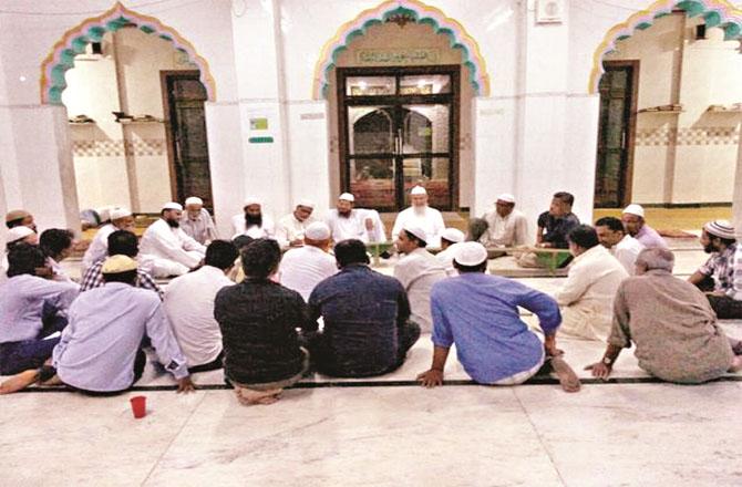 شہر ومضافات کی مساجد میں حق رائے دہی پر مصلیان کی رہنمائی 