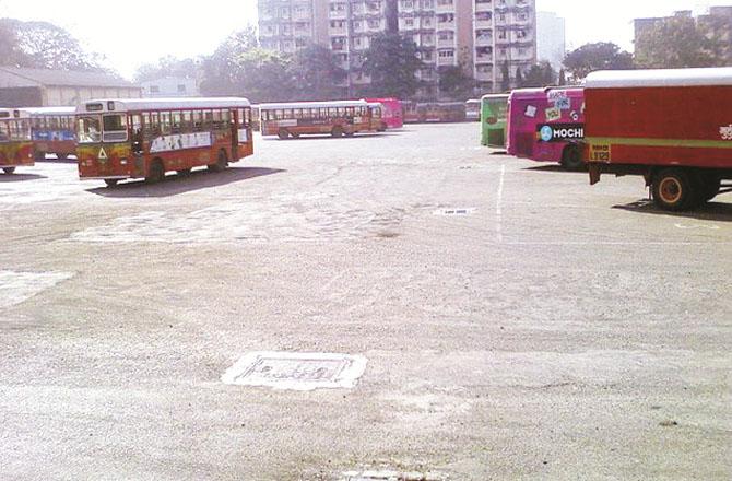 Milindbus Depot where BEST has reduced its number of buses.. Photo: INN