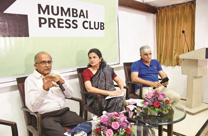 Bhushan and Bhardwaj at the press conference. Photo: Sameer Markande