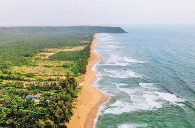 Breathtaking view of Vangurla Beach. Photo: INN