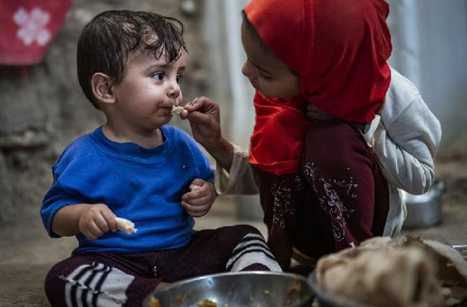 Due to the war in Yemen, many children are suffering from malnutrition. Image: X
