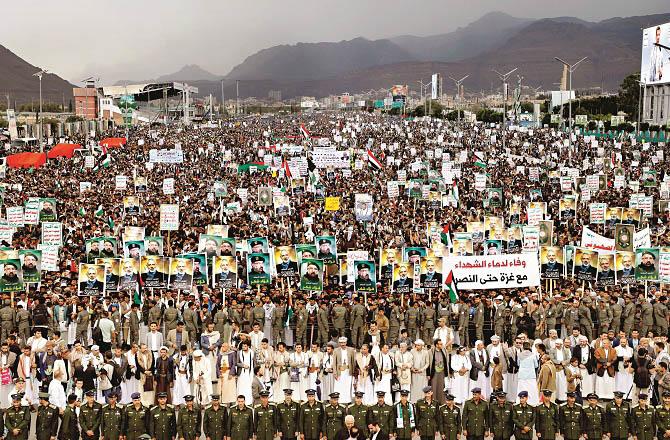 Tens of thousands of citizens protested the martyrdom of Ismail Haniya in Yemen. Photo: AP/PTI