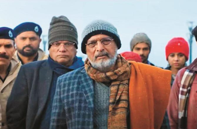 Nana Patekar, Utkarish Sharma and others can be seen in a scene from the movie `Vinwas`. Photo: INN