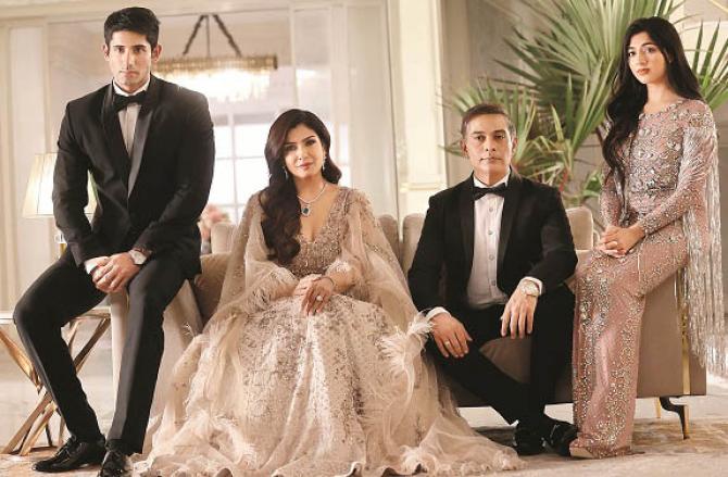 Raveena Tandon, Varun Sood and other actors can be seen in the web series `Karma Calling`. Photo: INN