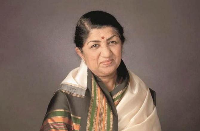 Every actress wanted Lata Mangeshkar to be her voice and support her in making her film career. Photo: INN