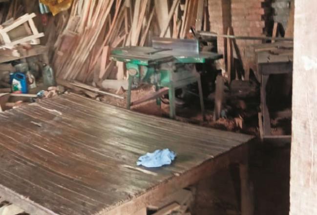 Carpenters from all over the area.... Photo: INN