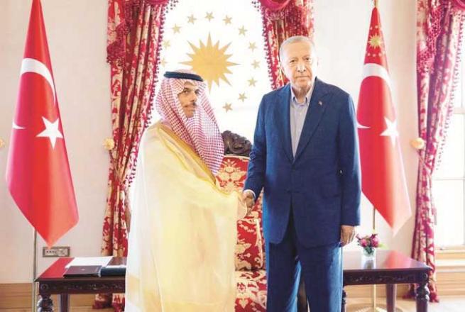 Photo of the meeting between Turkish President Erdogan and Saudi Foreign Minister Prince Faisal. Photo: INN