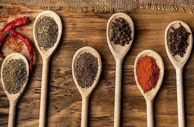 FSSAI has continued testing of spices. Photo: INN