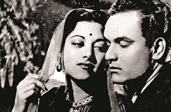 Mukesh with Surya in a scene from the movie Maashuqa. Photo: INN.