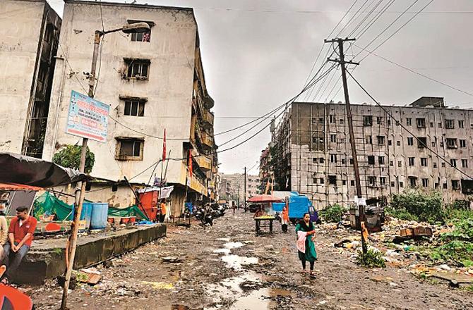 Buildings declared illegal by the Vasai Virar Municipal Corporation. Photo: INN