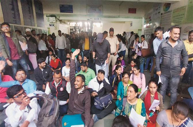 The protest started from the Phlewadi area of ​​Pune. Photo: INN