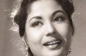 جذباتی اداکاری میں مینا کماری نے جو نام کمایا، وہ کسی اور کے حصے میں نہیں آیا