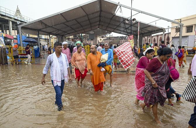 A section of the submerged Rampath. Photo: PTI