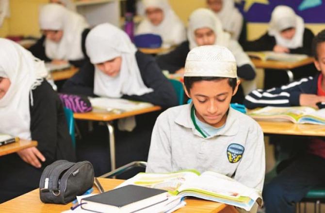 Students can expand their thinking and concern if they have the comfort of their homes. Photo: INN