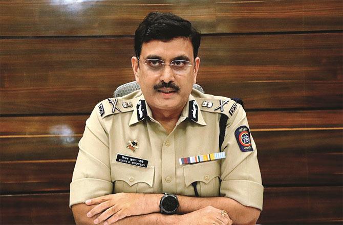 Pimpri Chinchorkke Police Commissioner Vinod Kumar has been ordered to appear in person or through video conferencing.