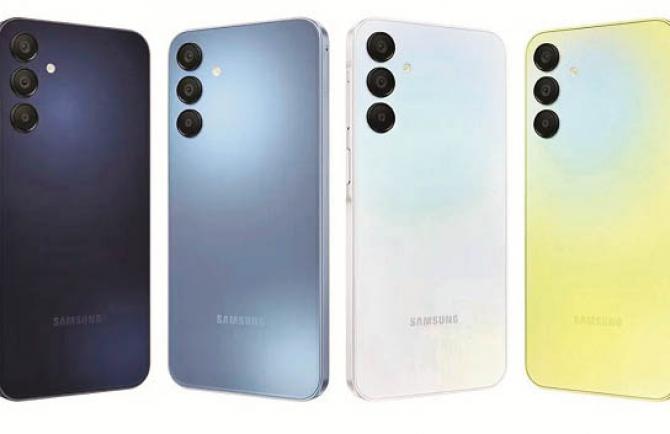 Samsung`s attractive smartphone `Galaxy F-15.5G` is available in different colors. Photo: INN