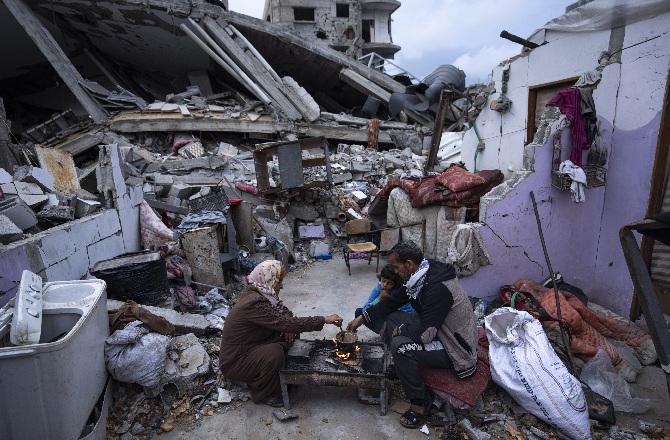 The people of Gaza are forced to live in ruins. Photo: PTI