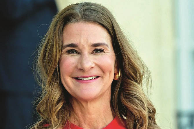 میلنڈا گیٹس&nbsp;(Melinda Gates)&nbsp;ایک انسانی خدمتگار، سابق ملٹی میڈیا پروڈکٹ ڈیولپر اور مائیکرو سافٹ کی منیجر اور اس کے شریک بانی اور ارب پتی بل گیٹس کی سابقہ اہلیہ ہیں۔۲۰۰۰ء میں انہوں نے بل گیٹس کے ساتھ مل کر &rsquo;بل اینڈ میلنڈا گیٹس فاؤنڈیشن&lsquo; کی بنیاد رکھی تھی۔