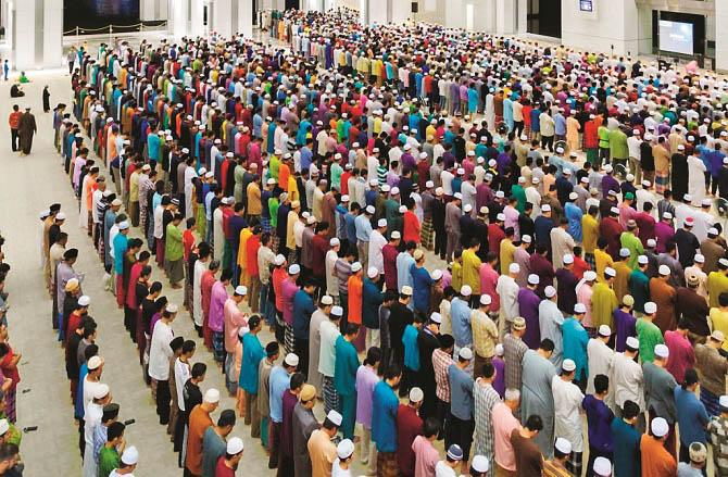 The main worship and feature of Ramadan is Qiyam Al-Ileel. Photo: INN