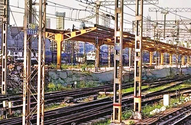 The length of the platform is being extended at CSMT. Photo: INN