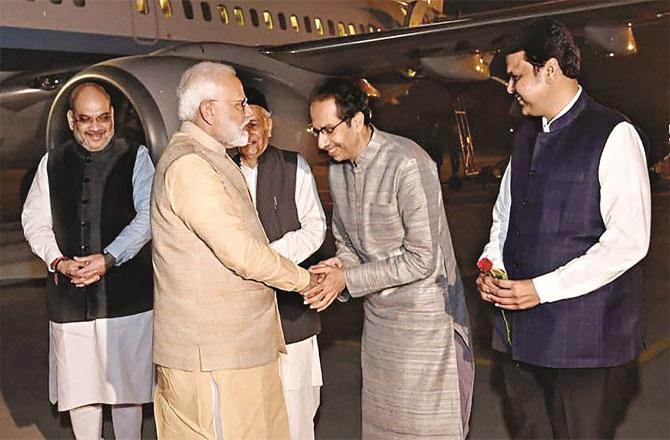 Is Narendra Modi eyeing Uddhav Thackeray again? Photo: INN