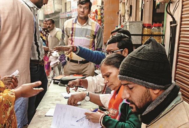 This time, many national organizations and concerned people have appreciated the effort to include people`s names in the voting list. Photo: INN