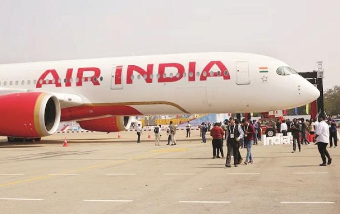 After `Air India Express` becomes a part of `Air India`, its fleet will have 300 aircraft. Photo: INN