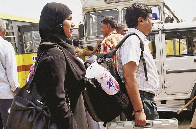 About 52 thousand employees of Municipal Corporation have been given election duty. Photo: INN.