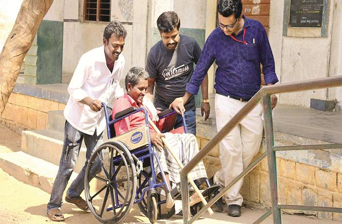 The Election Commission has issued instructions to facilitate voting rights for disabled, elderly and blind people