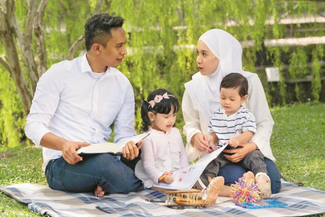 While Islam has ordered to teach the knowledge of religion to the family, it has also emphasized to spread this knowledge in the society. Photo: INN