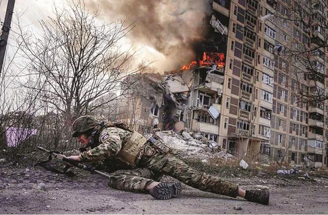 The war between Russia and Ukraine is intensifying and it is expected to turn into a world war. Photo: INN.