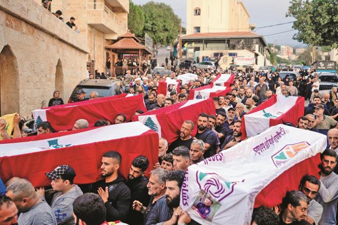 A photo of a funeral procession for those who died in Israeli attacks in Byblos, Lebanon. Photo: INN