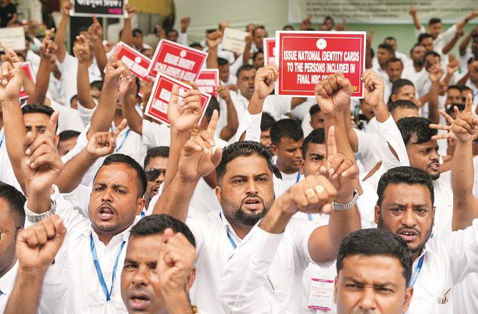 Protest by workers of `All Assam Minorities Students Association` at Jantarmantar in Delhi against detention centers in Assam. Photo: INN