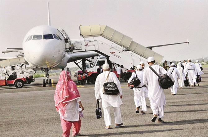 Only 123,000 pilgrims will be able to depart through the Hajj Committee in 2025, earlier the quota was 140,000 pilgrims.