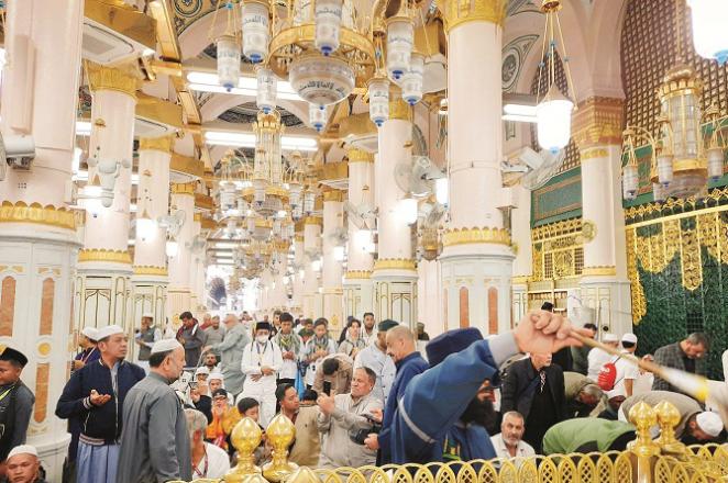 Reaching the Prophet`s Mosque is not only love for him, but it is also important to include every moment of his life. Photo: INN
