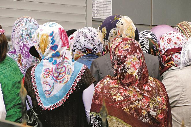 The principles of marriage and divorce that Sharia has laid down for Muslims are complete in themselves. Photo: INN