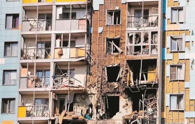 A building after the attack in Moscow. Photo: INN