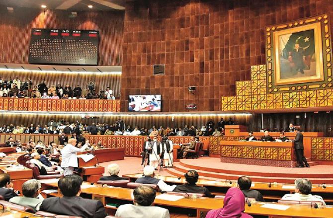 An old photograph of the National Assembly (Parliament) of Pakistan. Photo: INN