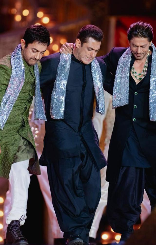 خان صاحبان کیساتھ کام کرنے والی ہیروئنس