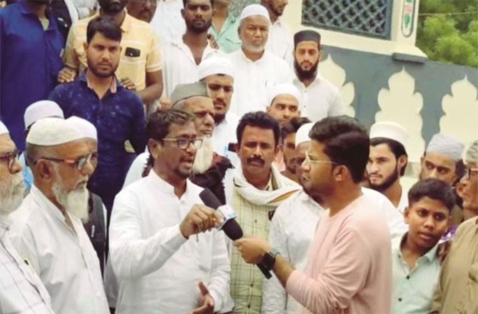 Delegation of Jamaat-e-Islami Hind Maharashtra in Ardh Masla village.