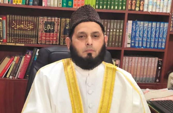 Maulana Khalid Rasheed Farangi Mahali. Photo: INN