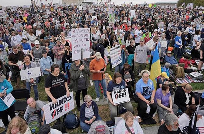 Public protests against Trump`s policies in the US. Photo: INN