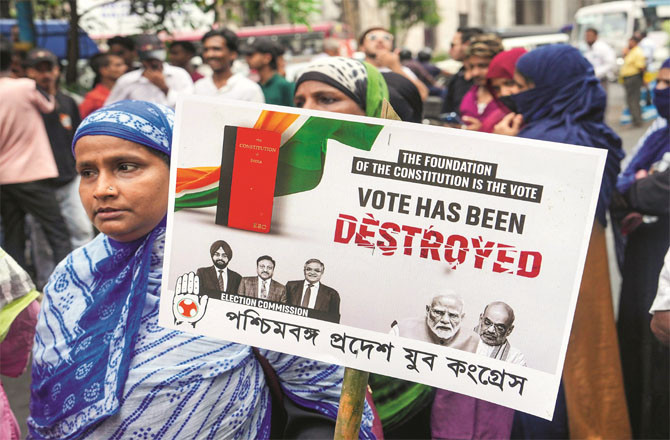 Flaws in the electoral roll are fueling allegations of "vote theft."