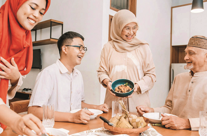 If you have selfless lovers in your life, appreciate their importance. Photo: INN