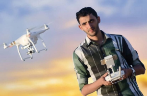 غزہ کی تباہی کو ڈرون میں قید کرنے والے صحافی محمود وادی اسرائیلی حملے میں ہلاک