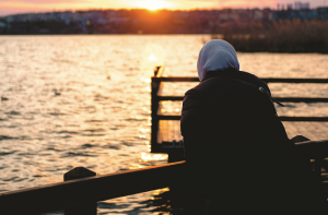 افسانہ : آخر یہ خواب بکھرنے ہی تھے!