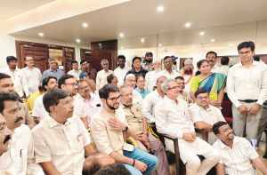 ’’۸۰؍ فیصد مکینوں کو دھاراوی سے بھگانے کی سازش رچی گئی ہے‘‘